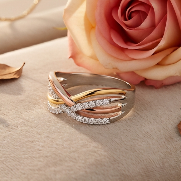 925 Sterling Silver Infinity Ring 💎 18K Yellow & Rose Gold Plated 💍 Size 7 - Picture 7 of 9